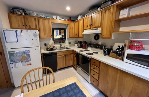 Carrabassett Valley Condo | Classic Sugarloaf slope side Condo near outdoor center trails and Snubber lift