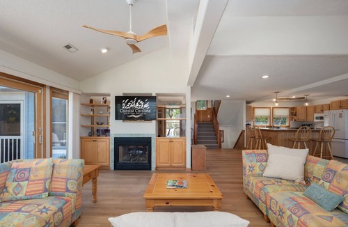 Duck House | Cloudbreak: Pet Friendly, Oceanside, Hot Tub, Community Amenities!