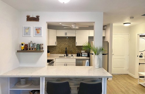 Kahana House | Coastal Paradise 🏝️ Private 3 Bedroom - AC, Pool, Spa, Beach, WFH