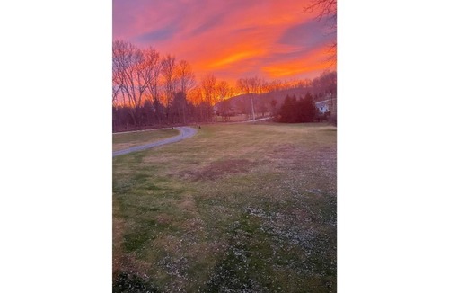 Manchester Center House | Colonial Escape in Manchester, Vermont