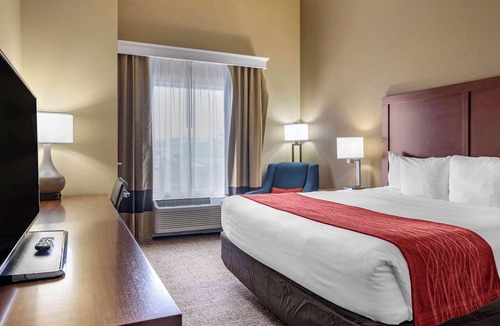 Augusta Hotel | Comfort Inn & Suites Augusta