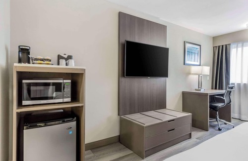 Pacific Hotel | Comfort Inn & Suites Pacific - Auburn