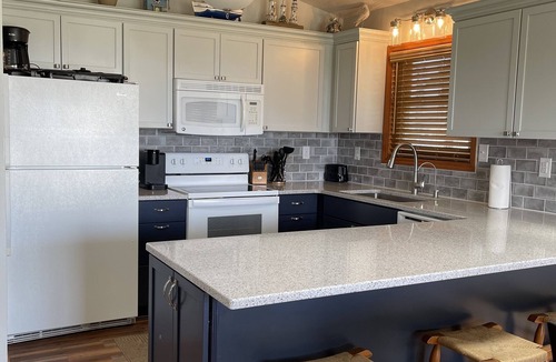 Kitty Hawk Cottage | Comfortable OBX Beach Box Cottage ~ Ocean views, 2 min walk to the beach!