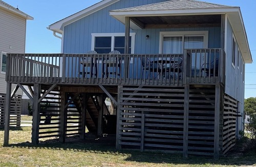 Kitty Hawk Cottage | Comfortable OBX Beach Box Cottage ~ Ocean views, 2 min walk to the beach!