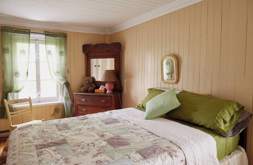 Berthier-sur-Mer House | Comforter and garden #281772 Au rythme d'avant.