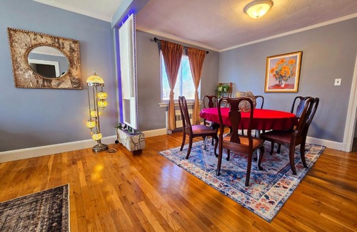 West Roxbury Apartment | Comfy & Chic Apartment for 2026 World Cup FREE PARKING