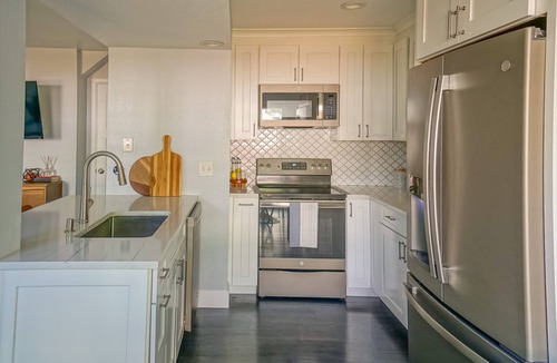 Glenwood Grove - North Iris House | Comfy Cute Condo - entire home