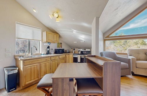 Durango House | Conveniently located home w/full kitchen, wifi & private w/d