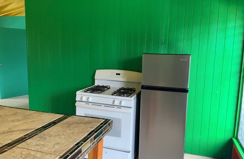 Mountain View Apartment | Cool 2-bedroom apartment with WiFi in Mountain View