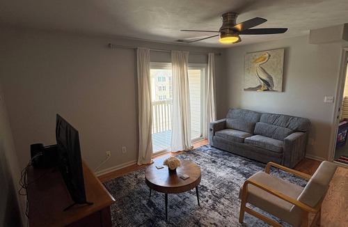 Monteray Shores Condo | Corolla GhettOHway Condo