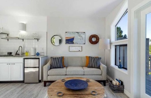 Friday Harbor Cottage | Cottage on Bison Pond-Tranquility & Beauty Abounds