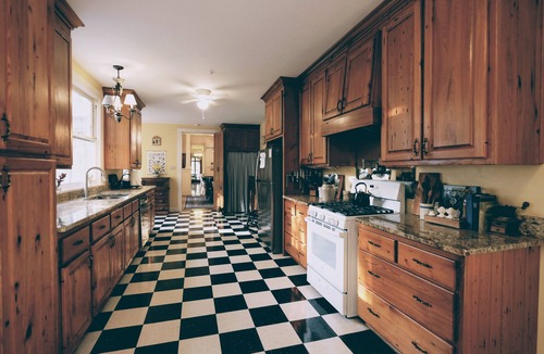 Franklin House | Country Estate on Bayou Teche Sleeps 12 Near Franklin