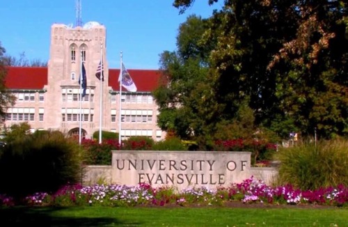 Evansville Hotel | Courtyard by Marriott Evansville East