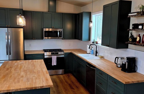 Anchor Point House | Cozy 2-bedroom home, close to the Anchor River