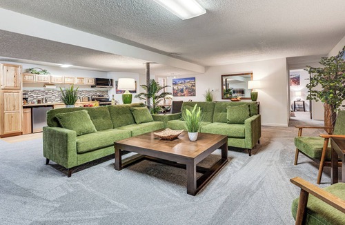 Gunbarrel House | Cozy Boulder Basement Unit: Upscale Outdoor Space!