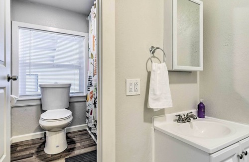 Mountain View Apartment | Cozy Martinez Studio ~ 10 Mi to San Pablo Bay