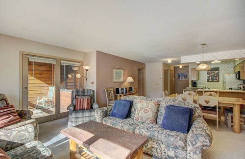 Four O'Clock Condo | Cozy Mountain Escape Next to the Snowflake Lift