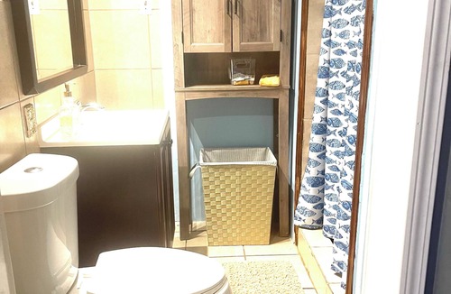 Edgebrook Apartment | Cozy Private Hobby Airport