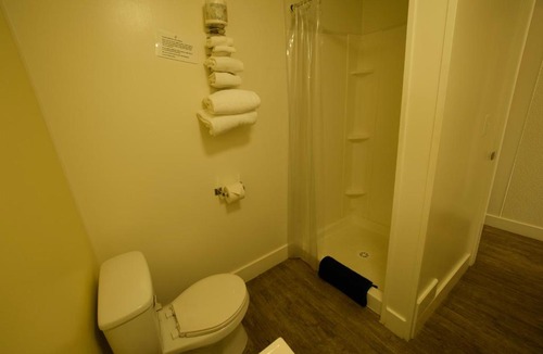 Creston Hotel | Creston Valley Motel