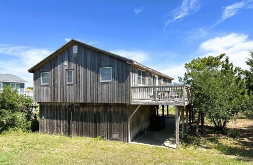 Duck House | D141- Kelly