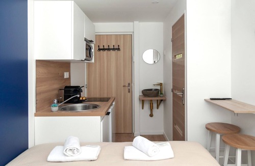 Amerique Apartment | David D Angers 22 - Studio Apartment, Sleeps 2