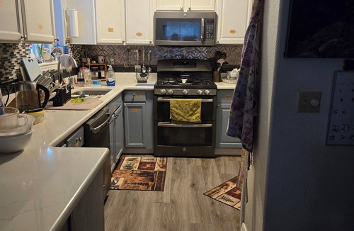 Fishhook House | Delightful 3-bedroom home in Palmer perfect for your getaway
