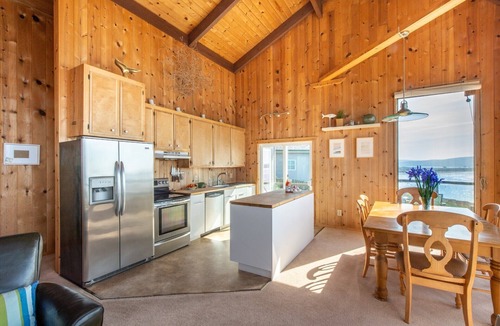 Dillon Beach House | Dillon Beach Cottage~VIEWS! Bluff-Top Home~Steps to Beach~Breaking Waves