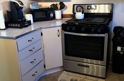 Russian Jack Park House | Dog Friendly - Cozy Duplex Unit near JBER