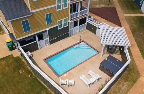 Whalehead Beach House | Dog Friendly Gorgeous Corolla Home Pool & Hot Tub