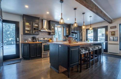 Saint-Jean-de-Matha Ski Chalet | Domaine Ormes| Hot Tub| Pool Table