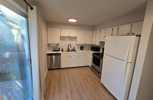 Roosevelt Apartment | Downstairs Apt 2-Bedroom Stay by Downtown Hotspots