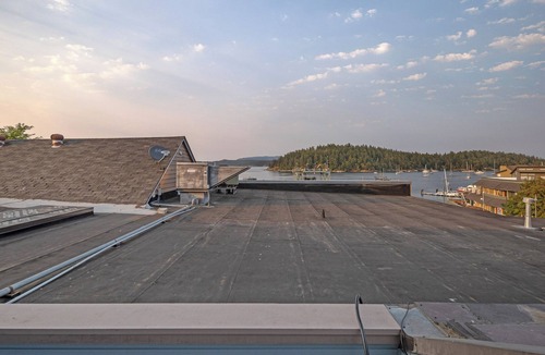 Friday Harbor Apartment | Downtown Friday Harbor! Newly Built! DS