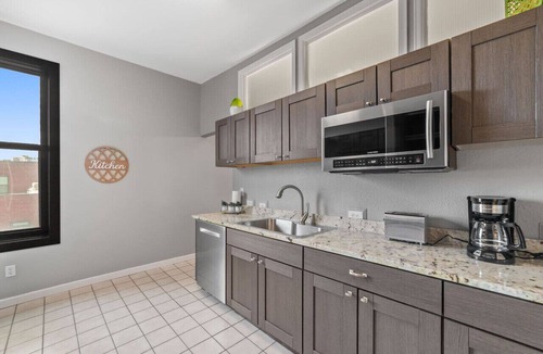 Historic Grand Junction Apartment | Downtown Modern Condo Inside the Historic St. Regis