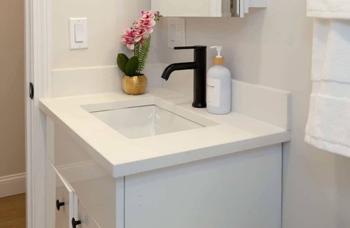 North End Apartment | Downtown | NorthEnd | Near Subway & Attraction
