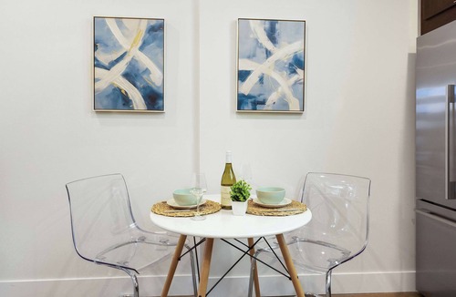 Eastlake House | Eastlake Gem, Rooftop Sauna & Lake View, 3min SLU