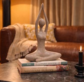 Brook Farm Apartment | Elegant 4BR Boston Stay Free Garage, EV Charger