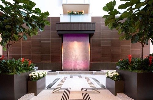 Downtown Seattle Hotel | Embassy Suites By Hilton Seattle Downtown Pioneer Square