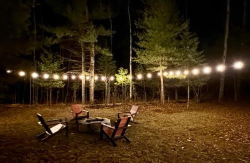 Grayling Ski Chalet | Emerald Escape