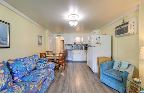 Emerald Isle Cottage | Emerald Isle Vacation Rental, Walk to Beach!