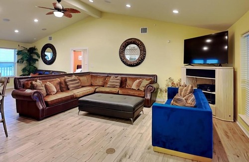 Port Aransas House | Executive Beach Paradise