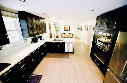Durham Region House | Executive Retreat/Forest Trails/Golfing/Skating