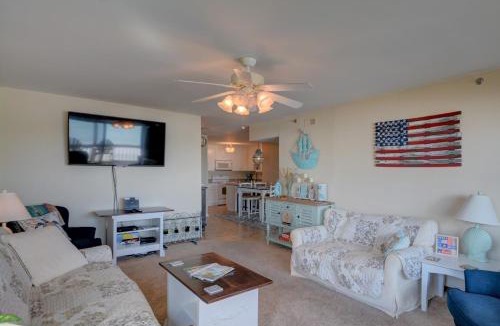 Sneads Ferry House | Experience oceanfront living at Shipwatch Villas 1209 in North Topsail Beach!