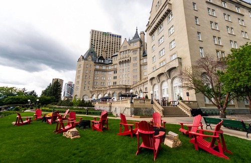 Downtown Edmonton Hotel | Fairmont Hotel Macdonald