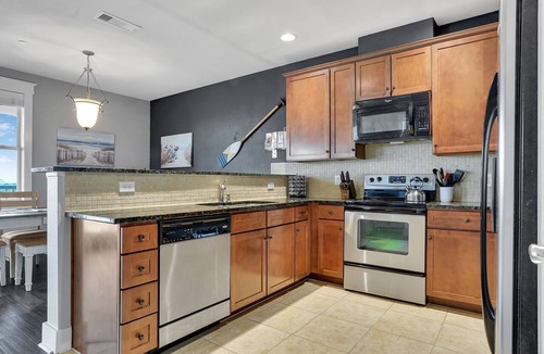 Red Fish Cove Condo | Family sized Condo with bay views AND gulf views. Short walk to the beach!