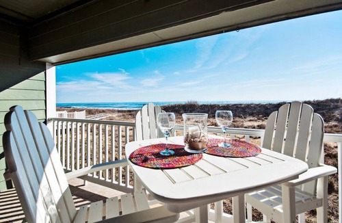Kill Devil Hills Condo | FFR116 - Carolina Dreamin' by First Flight Rentals