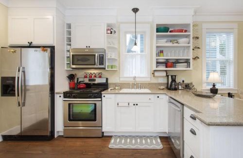 Seabrook House | Fish and Ships by Seabrook Hospitality