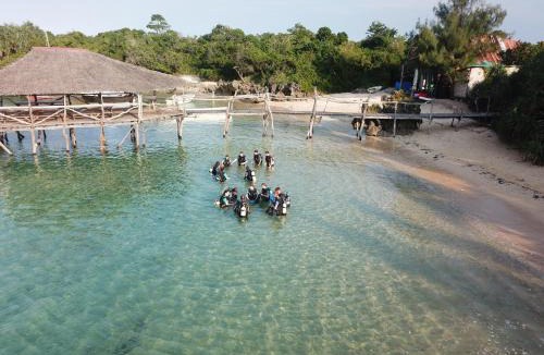 Subutuni Cabin | Fish Eagle Point