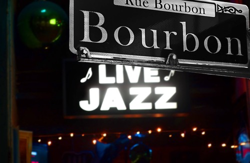 Arts/Warehouse District House | FRENCH QUARTER - WAREHOUSE DISTRICT - CONVENTION CENT - SPACIOUS PARKING - HOME
