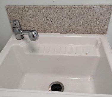 Baton Rouge Apartment | Gated 1 King BR1 Bath Apt with Full Kitchen 124