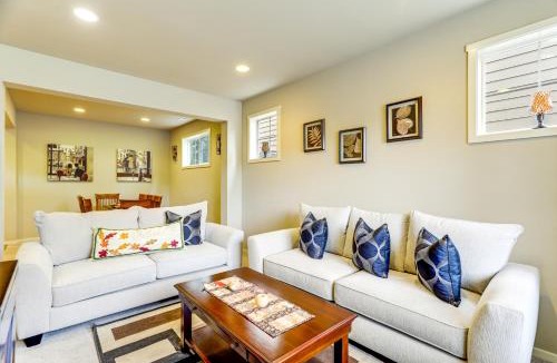 Bothell House | Gateway to Greater Seattle! Spacious, Modern Home